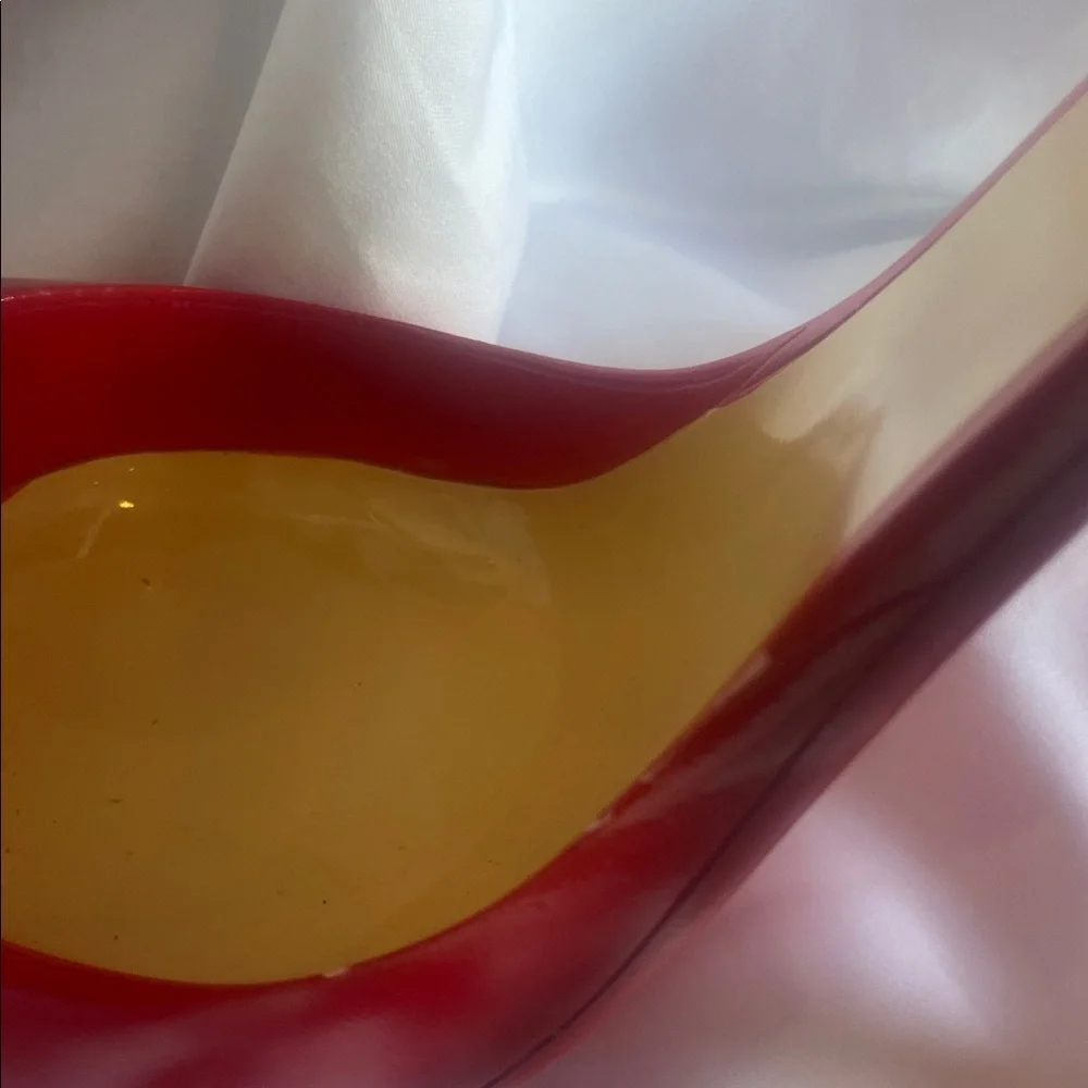 Red Bow Pointed-Toe Women's stiletto heel wine holder. Wine NOT INCLUDED LOL 😂